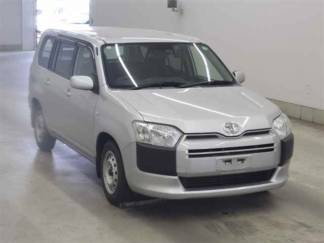 TOYOTA SUCCEED
