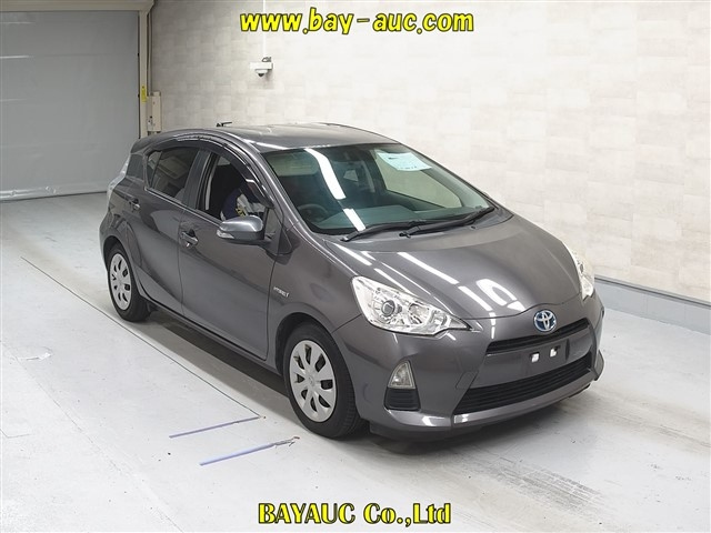 TOYOTA AQUA 2014
