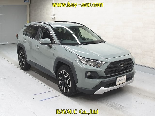 TOYOTA RAV4