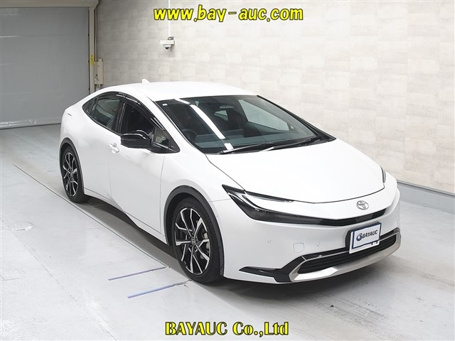 TOYOTA PRIUS 2024
