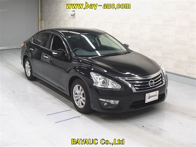 NISSAN TEANA 2020