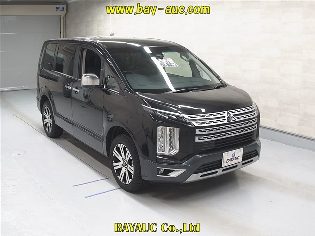 MITSUBISHI DELICA D5 2022