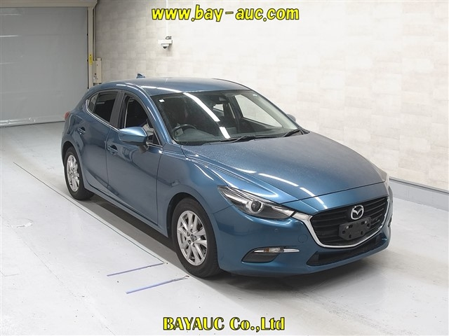 MAZDA AXELA 2018