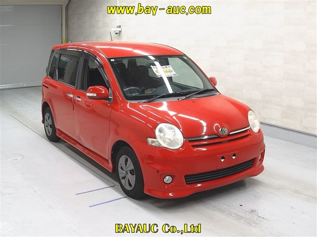 TOYOTA SIENTA 2009