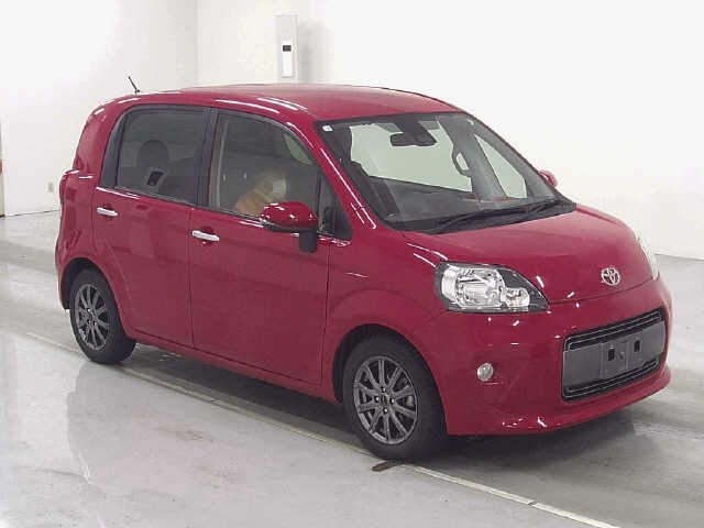 TOYOTA PORTE 2016