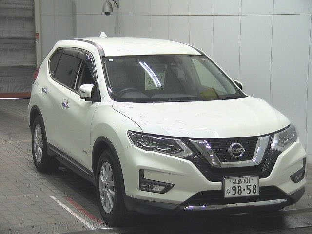 NISSAN X-TRAIL 2019