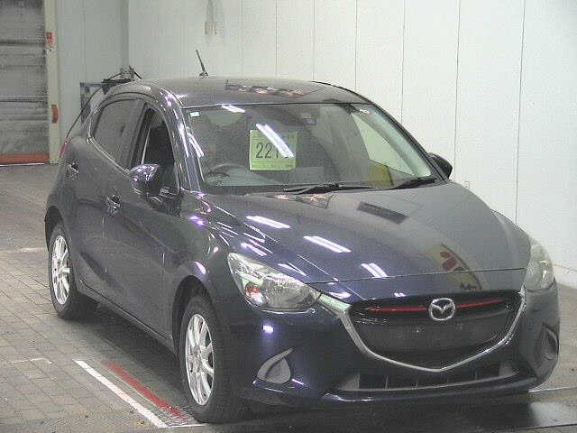MAZDA DEMIO 2015
