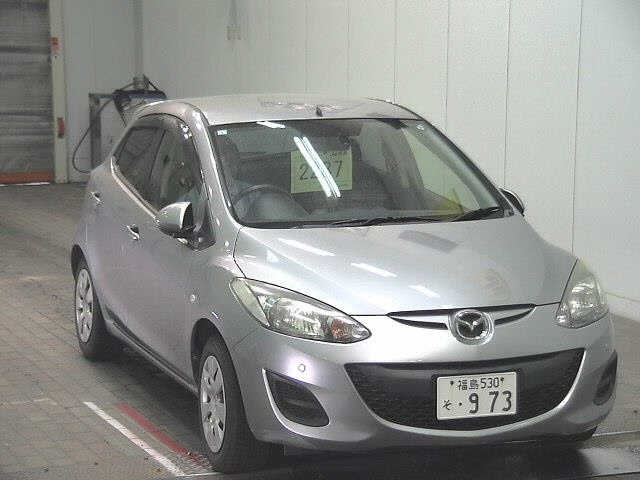 MAZDA DEMIO 2013