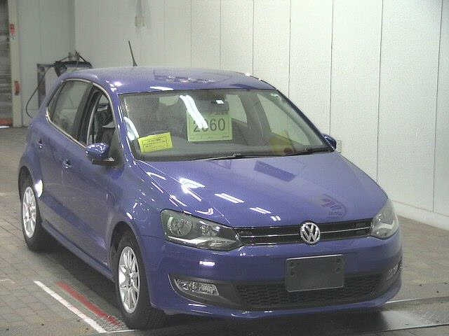 VOLKSWAGEN POLO 2014