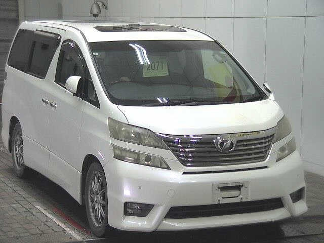 TOYOTA VELLFIRE
