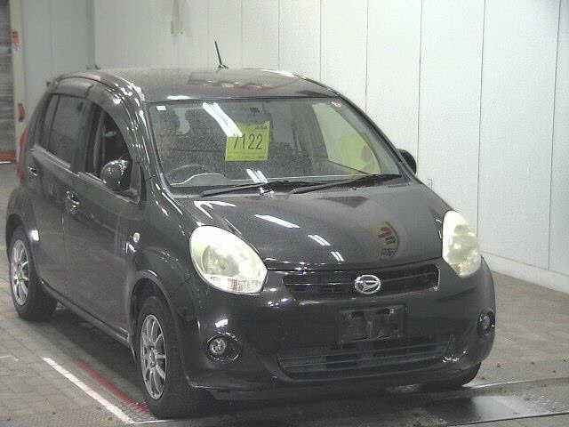 DAIHATSU BOON