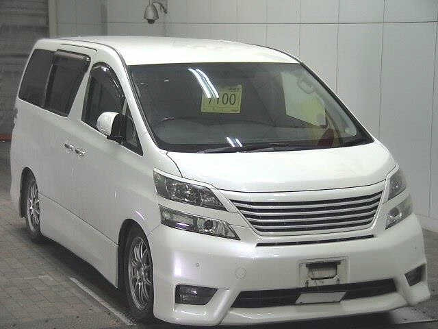 TOYOTA VELLFIRE 2008
