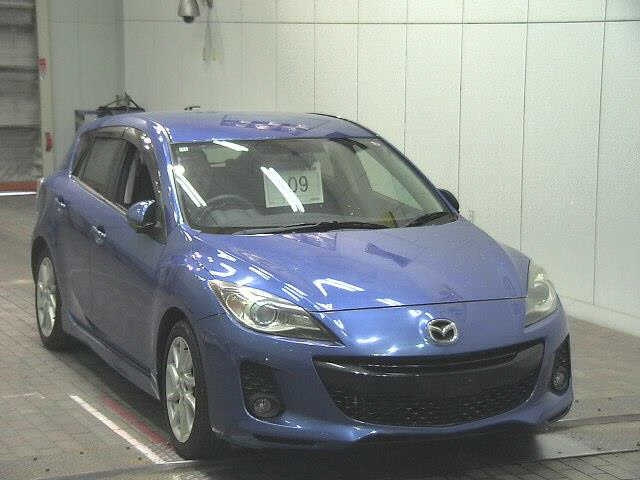 MAZDA AXELA 2011