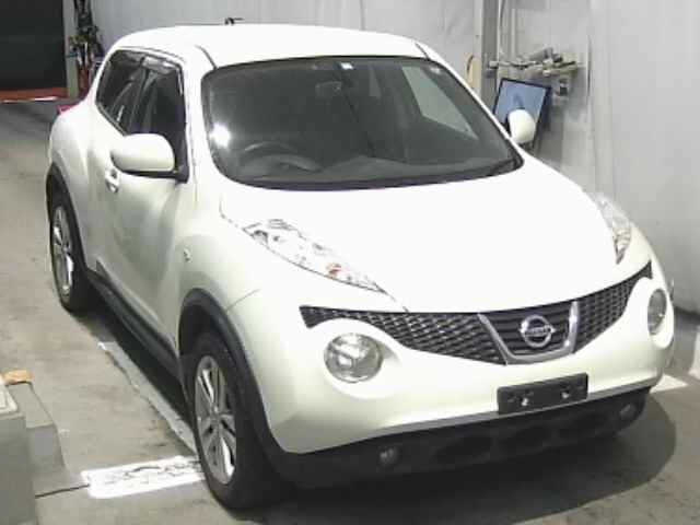 NISSAN JUKE 2012