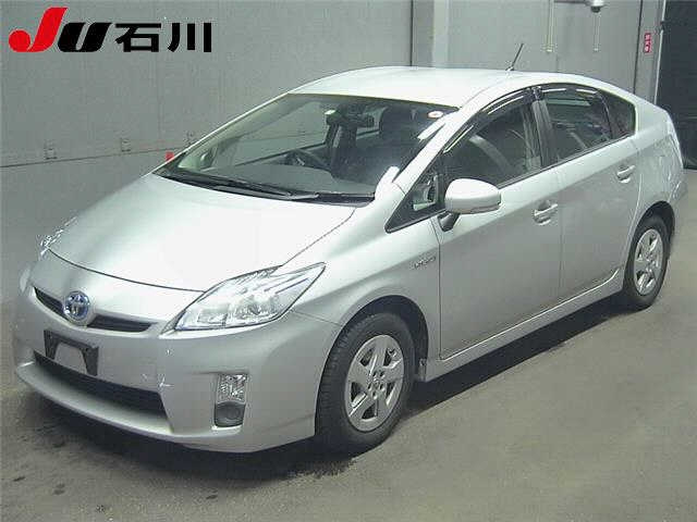 TOYOTA PRIUS 2010