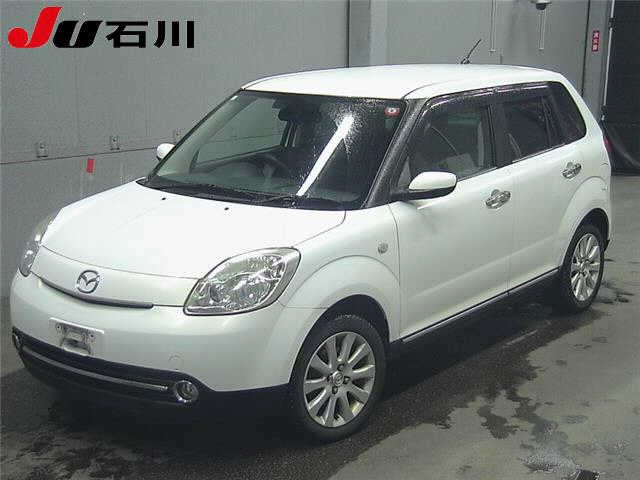 MAZDA VERISA 2011