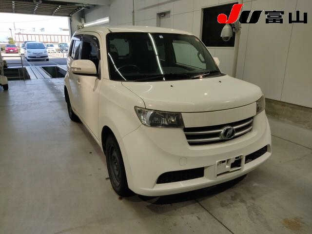 TOYOTA BB 2008
