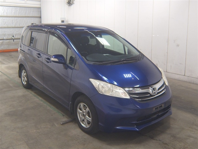 HONDA FREED 2012