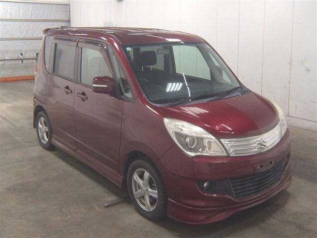 SUZUKI SOLIO 2011