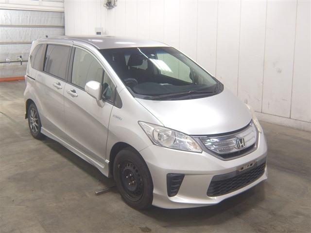 HONDA FREED 2012