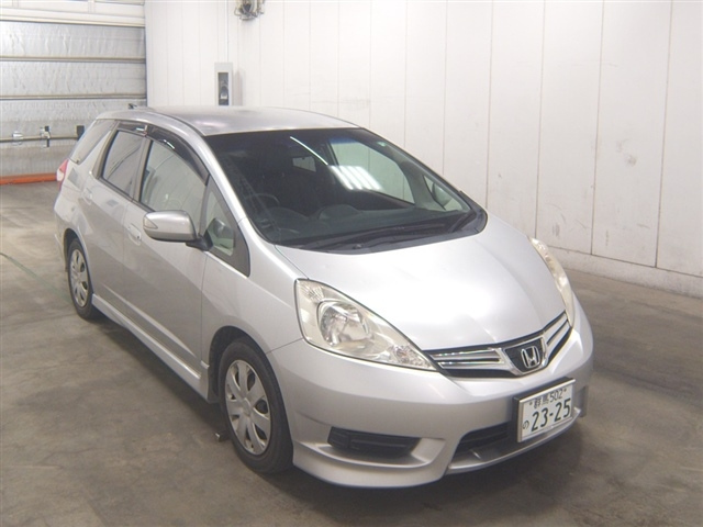 HONDA FIT SHUTTLE 2011
