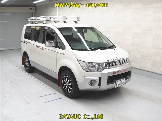 MITSUBISHI DELICA D5 2018