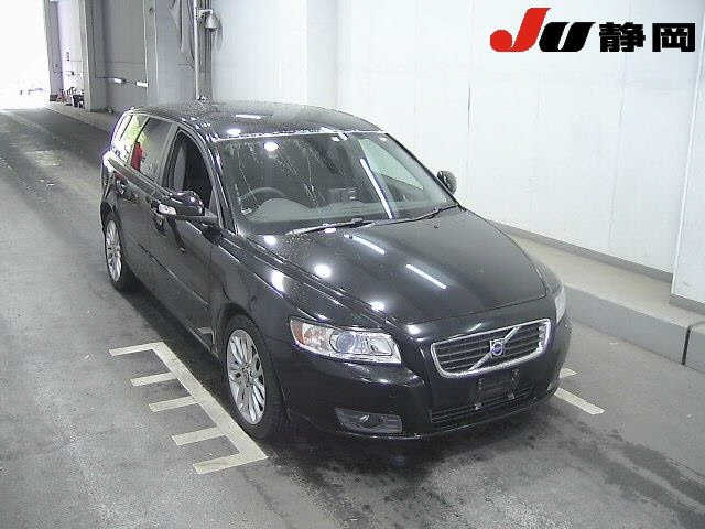 VOLVO V50 2010