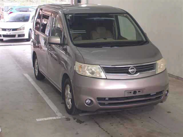 NISSAN SERENA 2005