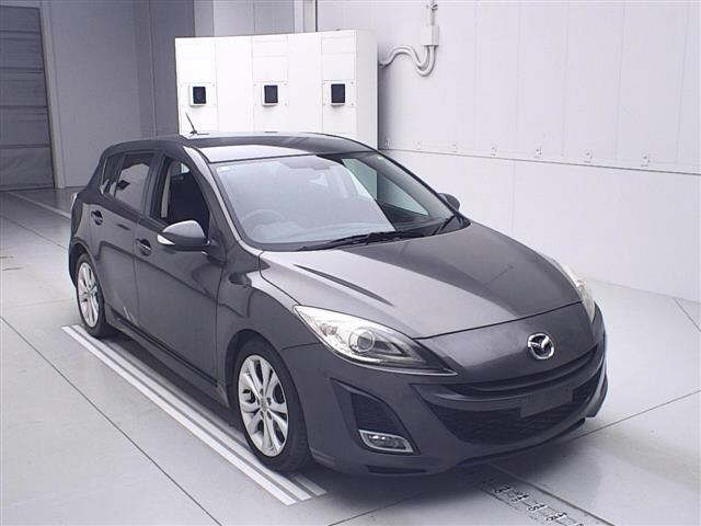 MAZDA AXELA 2010