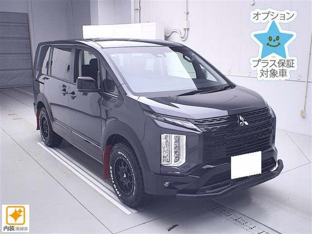 MITSUBISHI DELICA D5