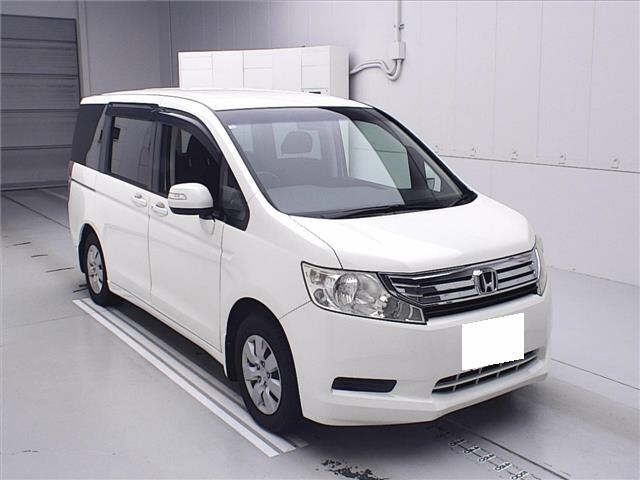 HONDA STEP WAGON 2010