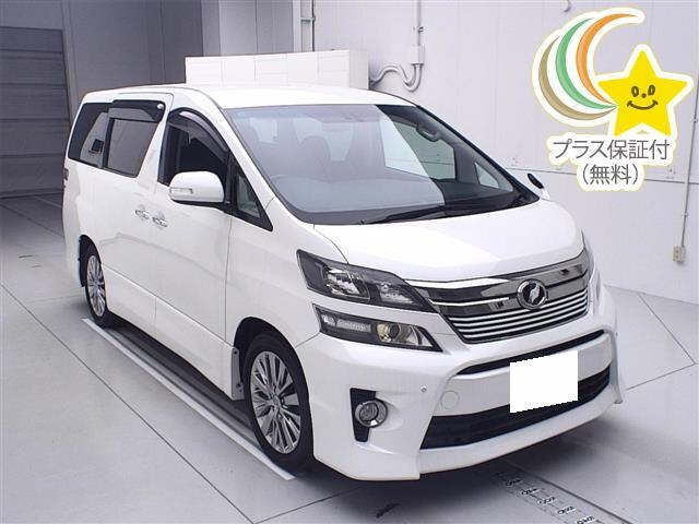 TOYOTA VELLFIRE 2013