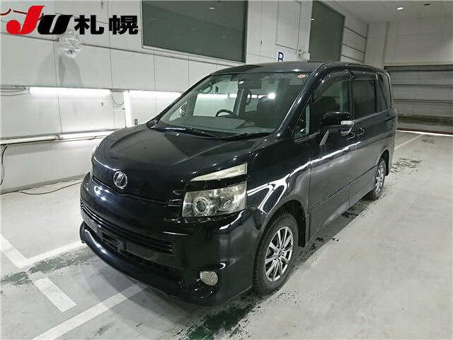 TOYOTA VOXY 2008