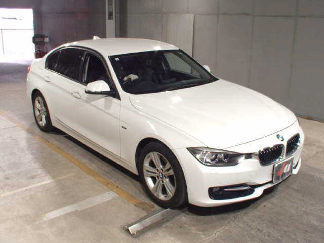 BMW 3 SERIES 2012