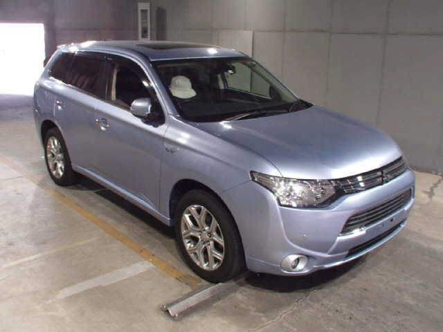 MITSUBISHI OUTLANDER PHEV