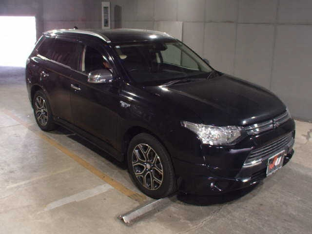 MITSUBISHI OUTLANDER PHEV