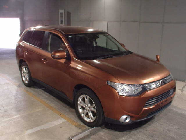 MITSUBISHI OUTLANDER 2012