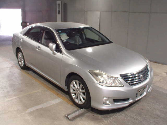 TOYOTA CROWN 2009