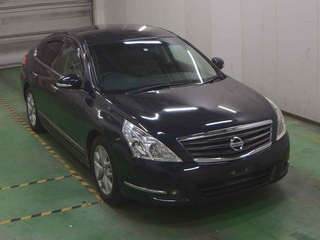 NISSAN TEANA