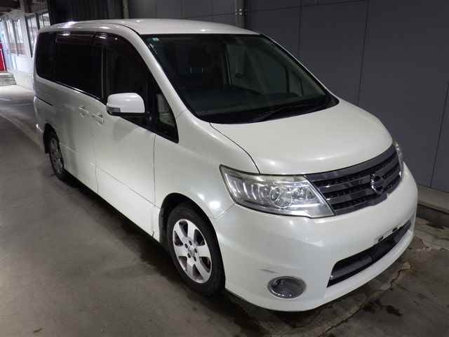 NISSAN SERENA 2009