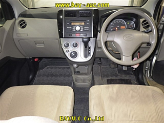 DAIHATSU MIRA 2011
