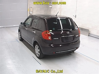 MAZDA VERISA 2009