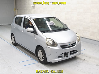 DAIHATSU MIRA E S 2012