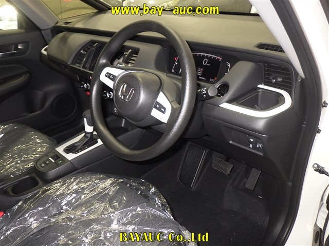 HONDA FIT 2025