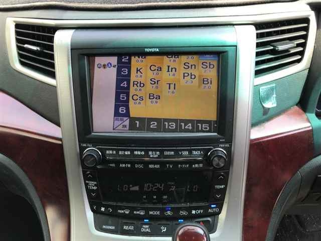 TOYOTA ALPHARD 2009
