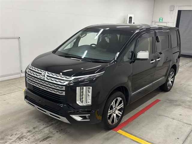 MITSUBISHI DELICA D5 2022