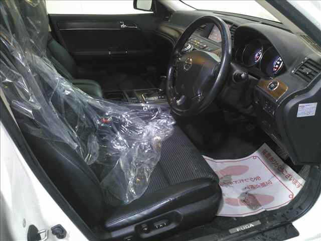 NISSAN FUGA 2008