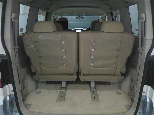 MITSUBISHI DELICA D5 2008
