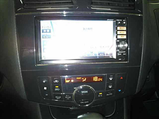 NISSAN SERENA 2013