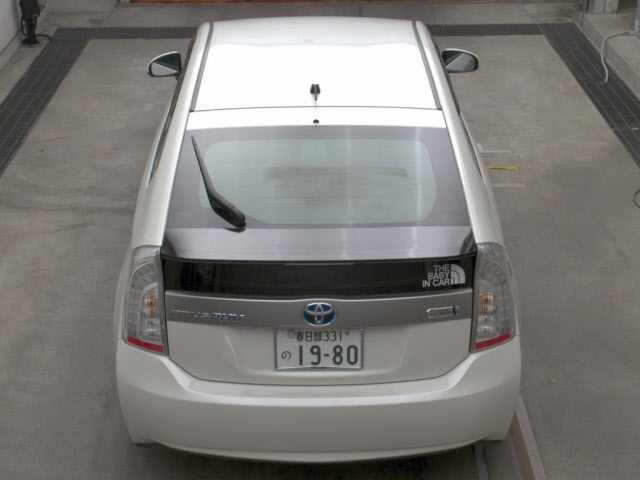 TOYOTA PRIUS PHV 2013